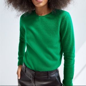 ARITZIA Babaton Quarterly Cashmere Sweater